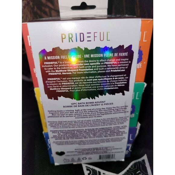 12🌈 pride bath bomb (eliminate hate bc love is 💕) - Picture 3 of 6